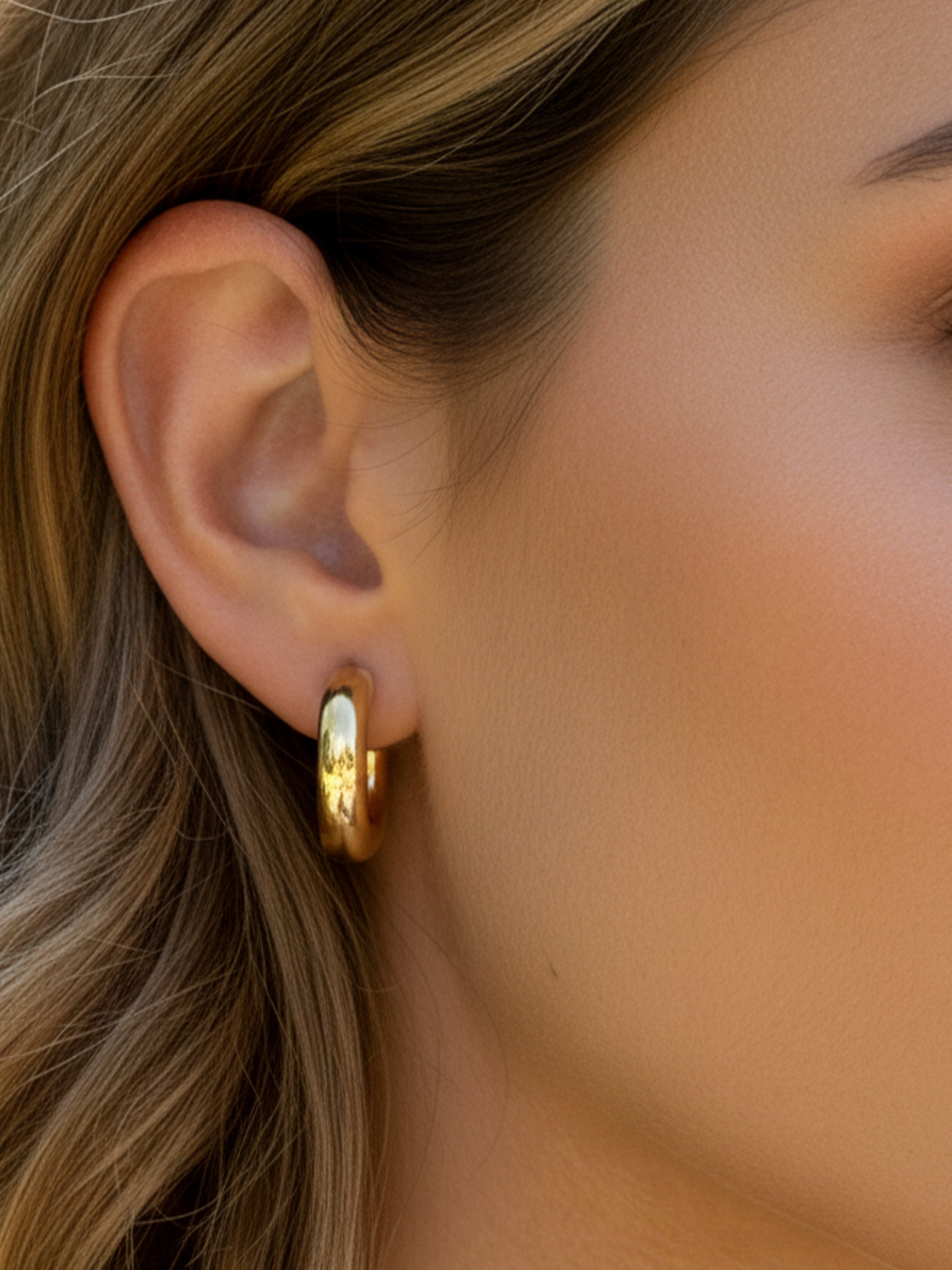 Chunky Small Hoop Earrings