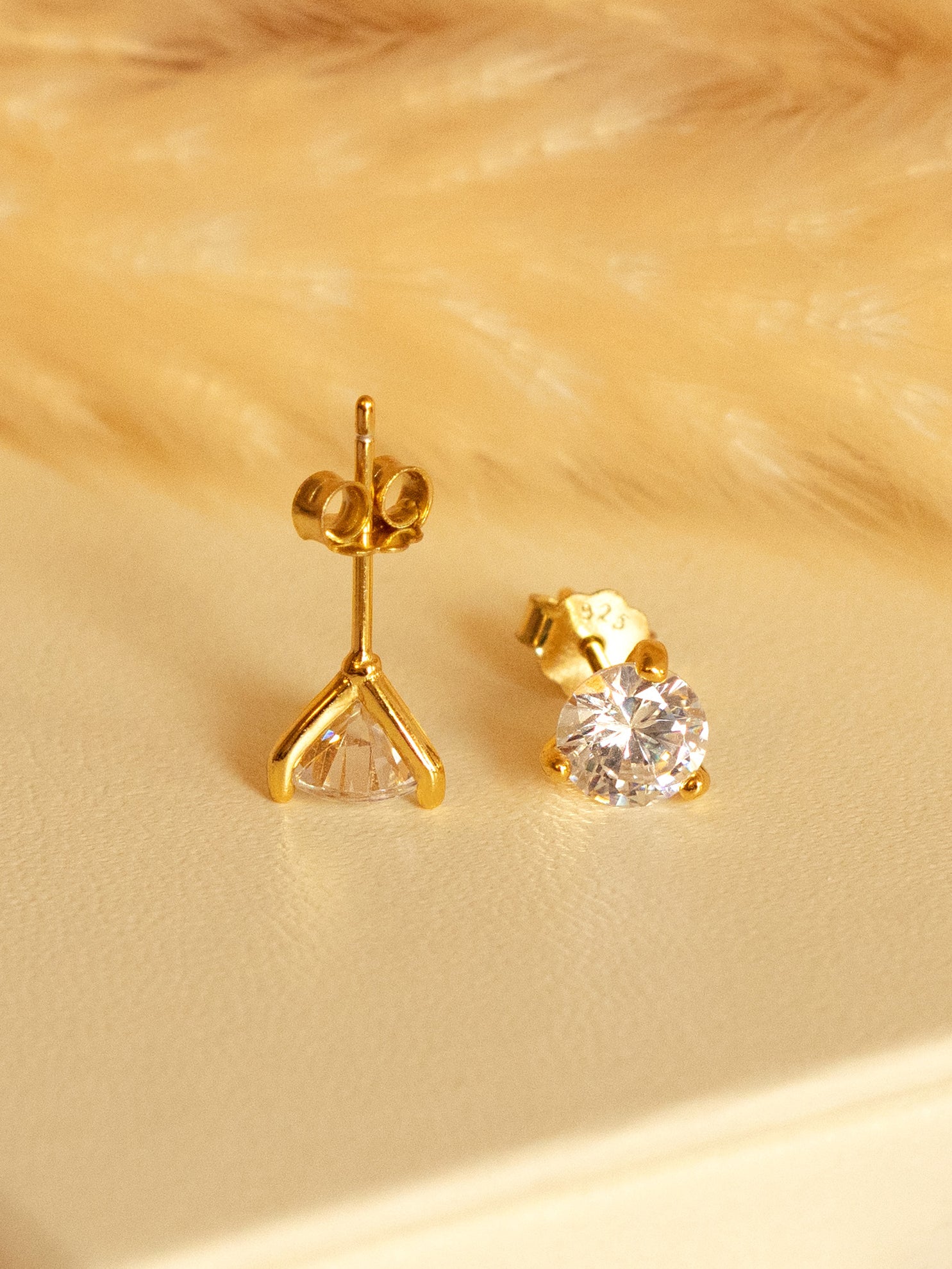 Round Diamond Simulant Stud Earrings