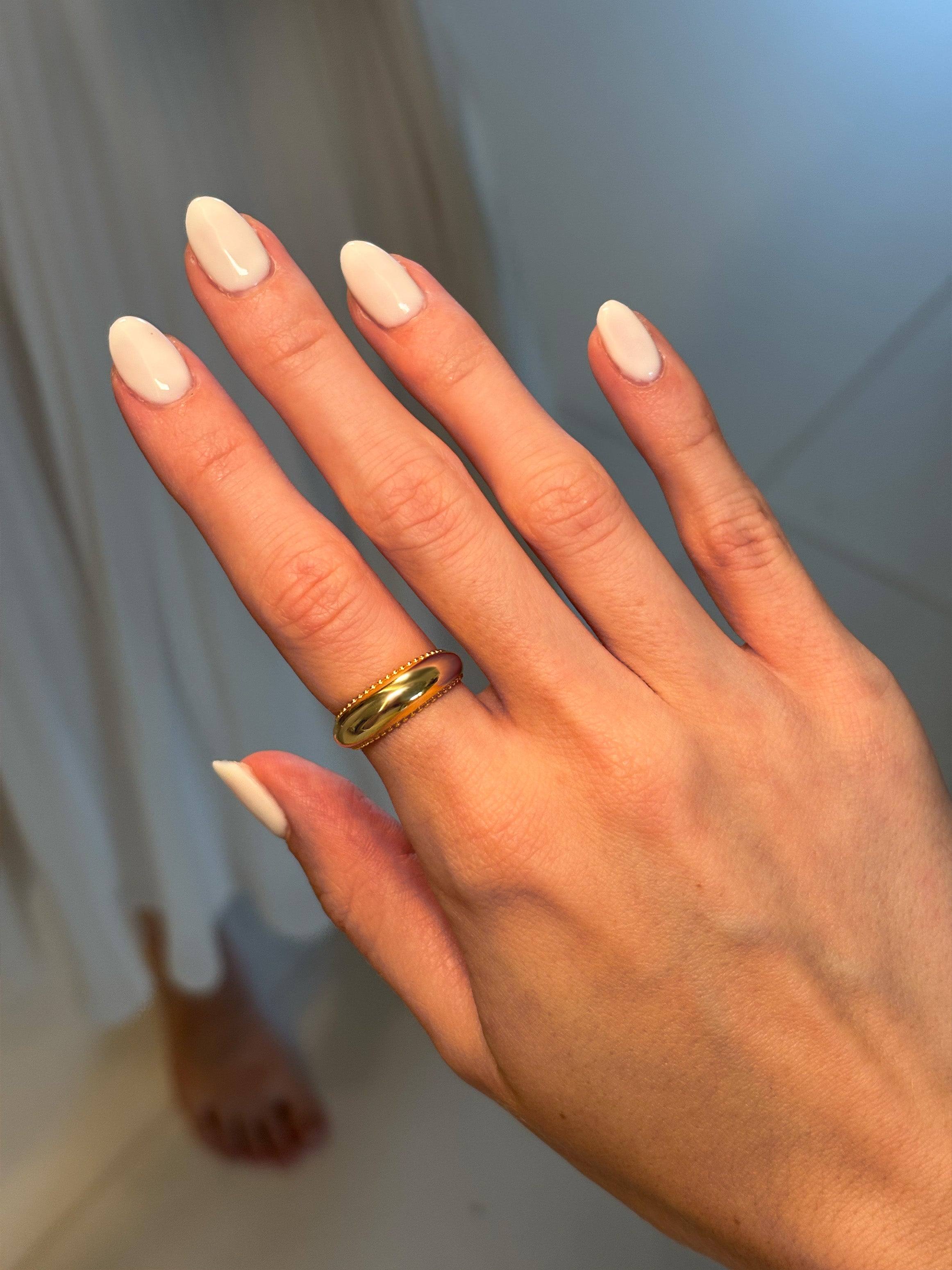 Bague dôme incurvée en or - Sphère