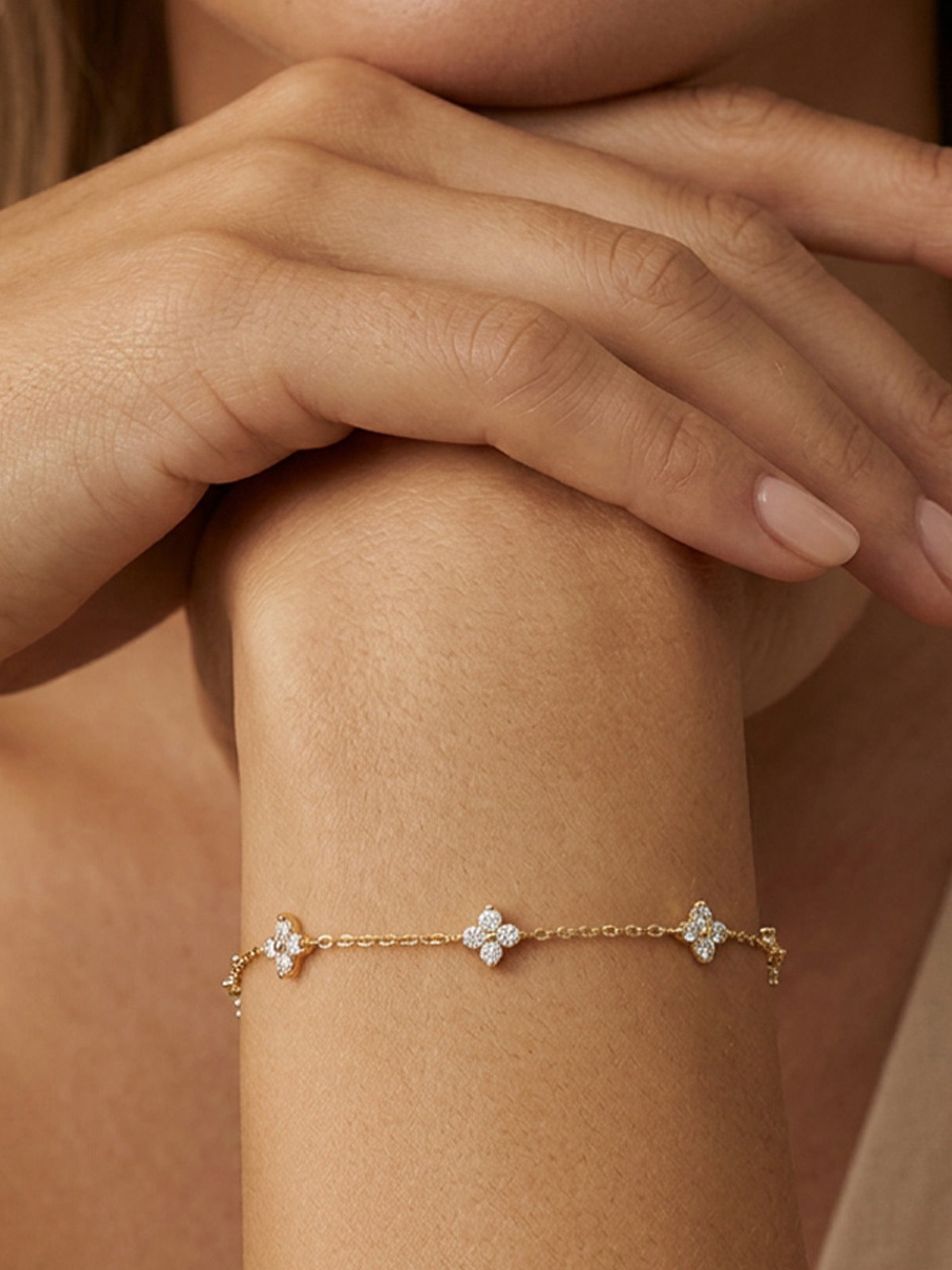 Bracelet délicat en hortensia