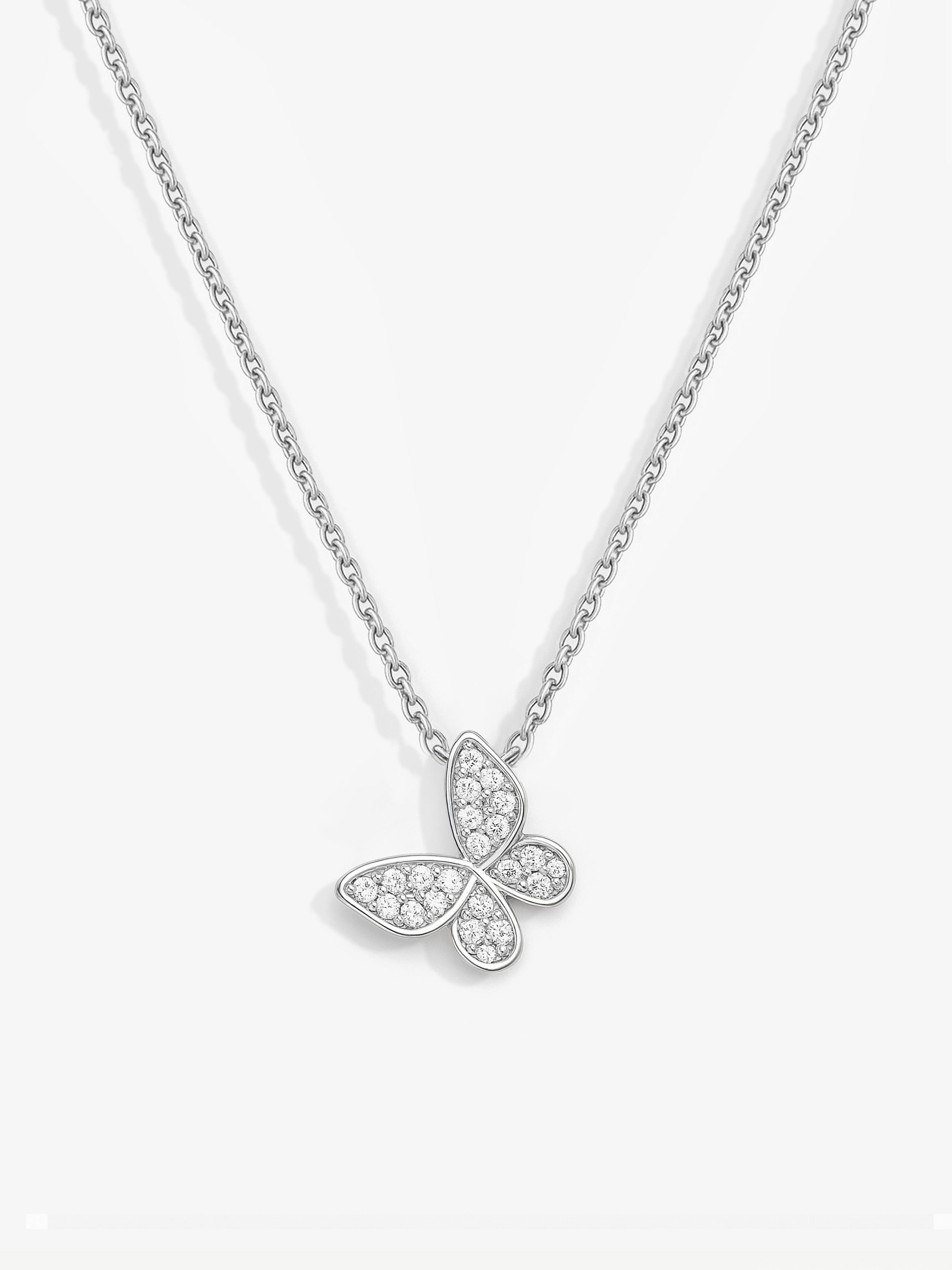 Collier papillon délicat