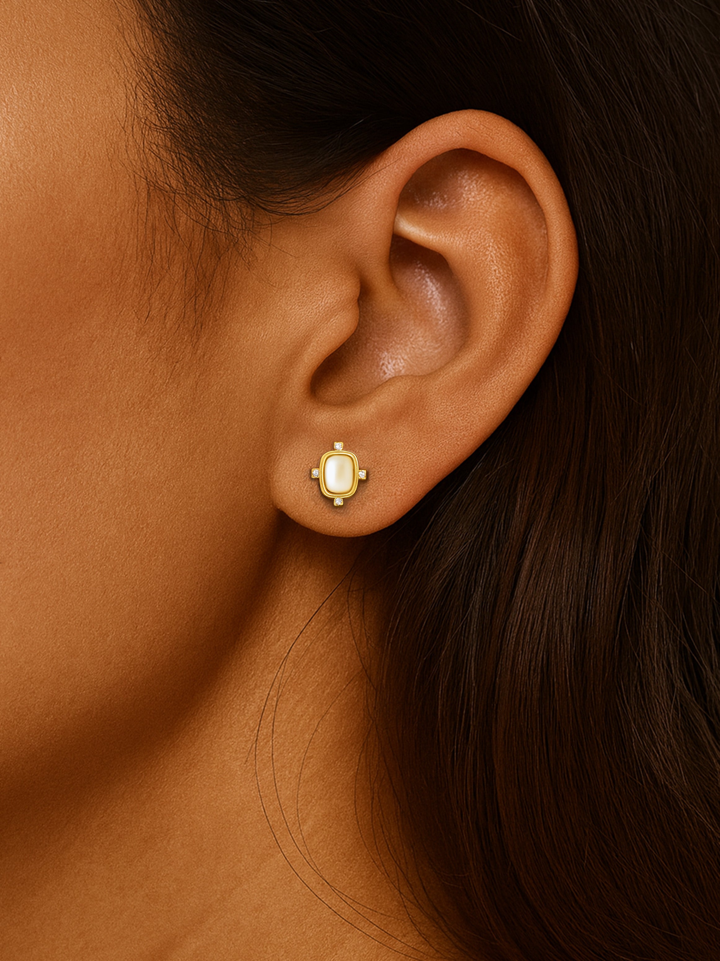 White Heirloom Stud Earrings
