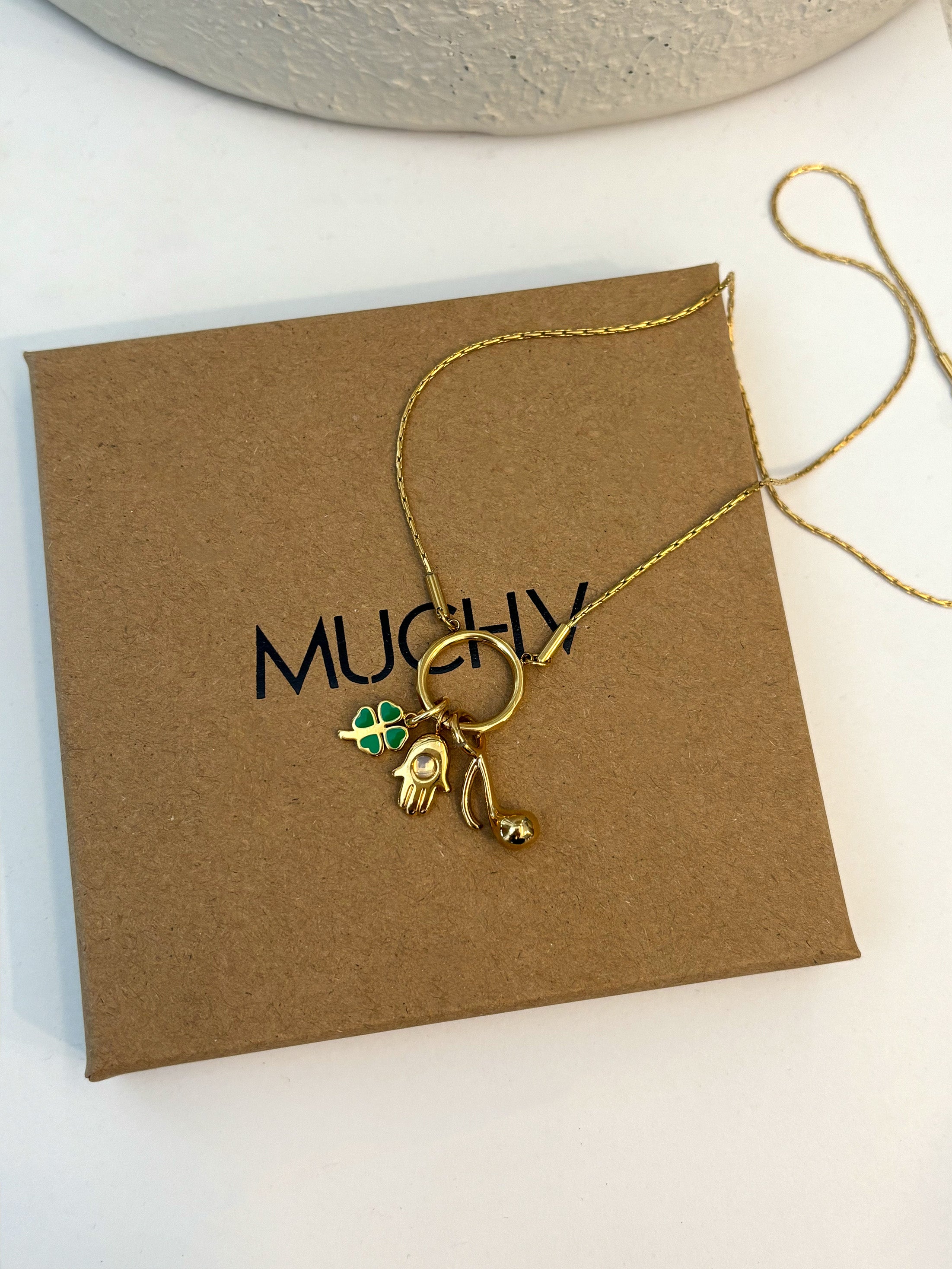 Collier à chaîne fine pour breloques (fermoir en O)