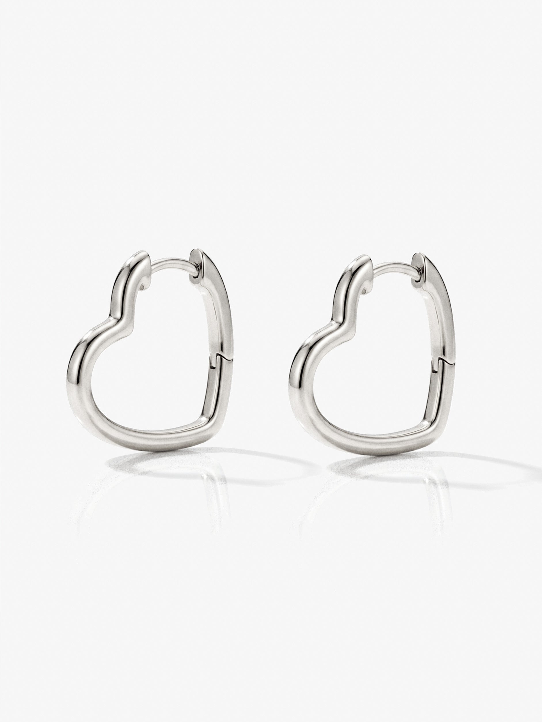 Boucles d'oreilles créoles en forme de cœur - Petites