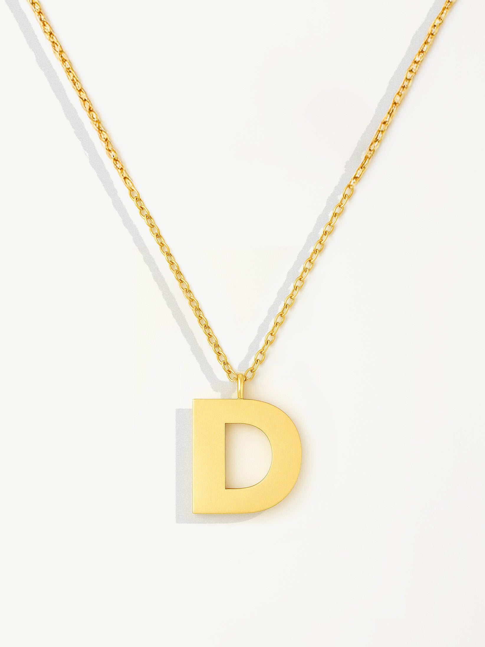 Collier pendentif initial