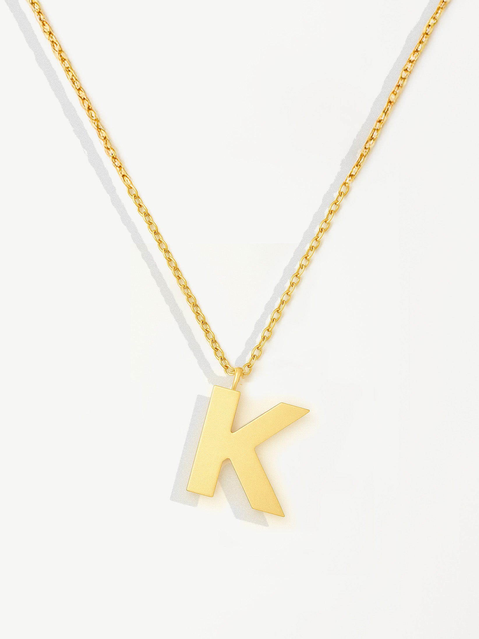 Collier pendentif initial
