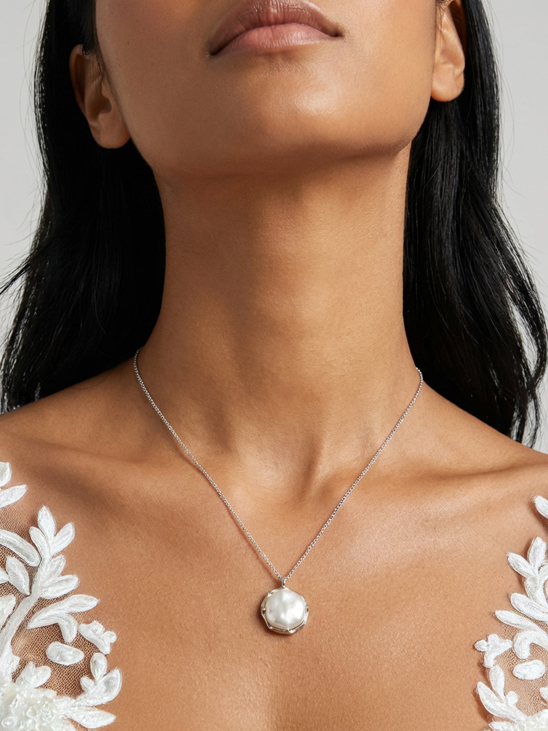 Baroque Pearl Necklace With Bobble Chain